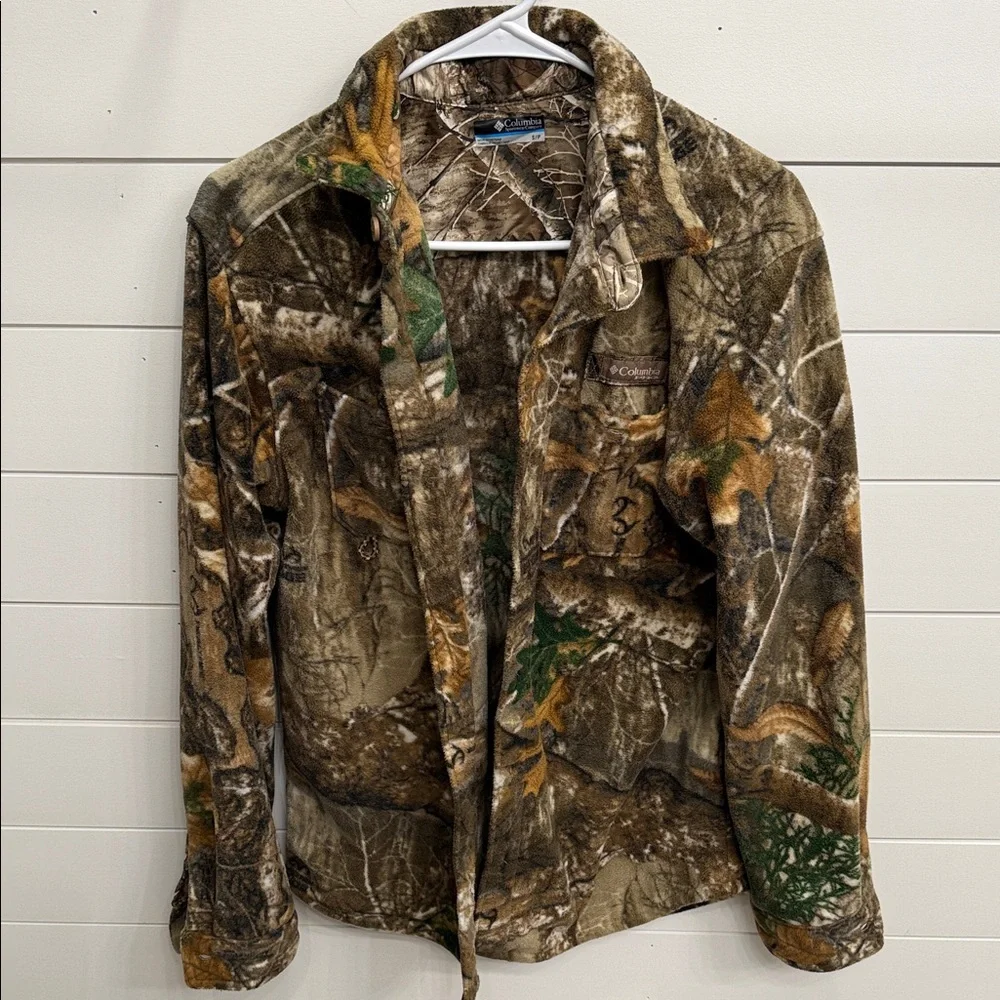 Columbia Woodland Camo Button Down Fleece - Picture 1 of 5